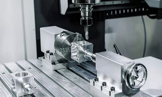 Characteristics and Applications of 4-Axis CNC Machining